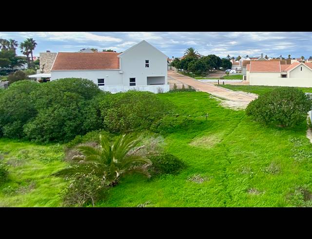 413M² VACANT LAND FOR SALE IN PORT OWEN